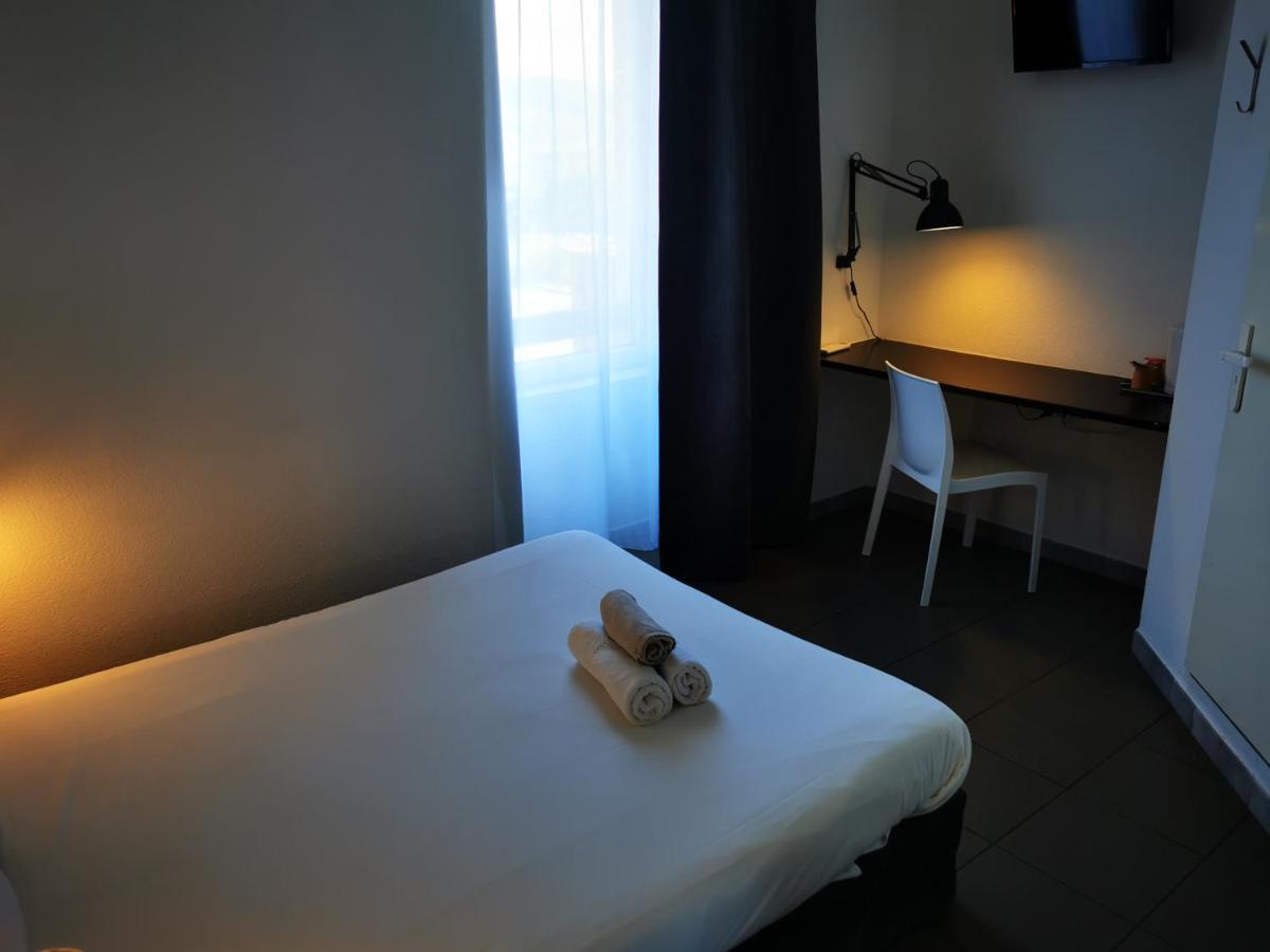 Hotel Le Ponson Aubenas Ngoại thất bức ảnh