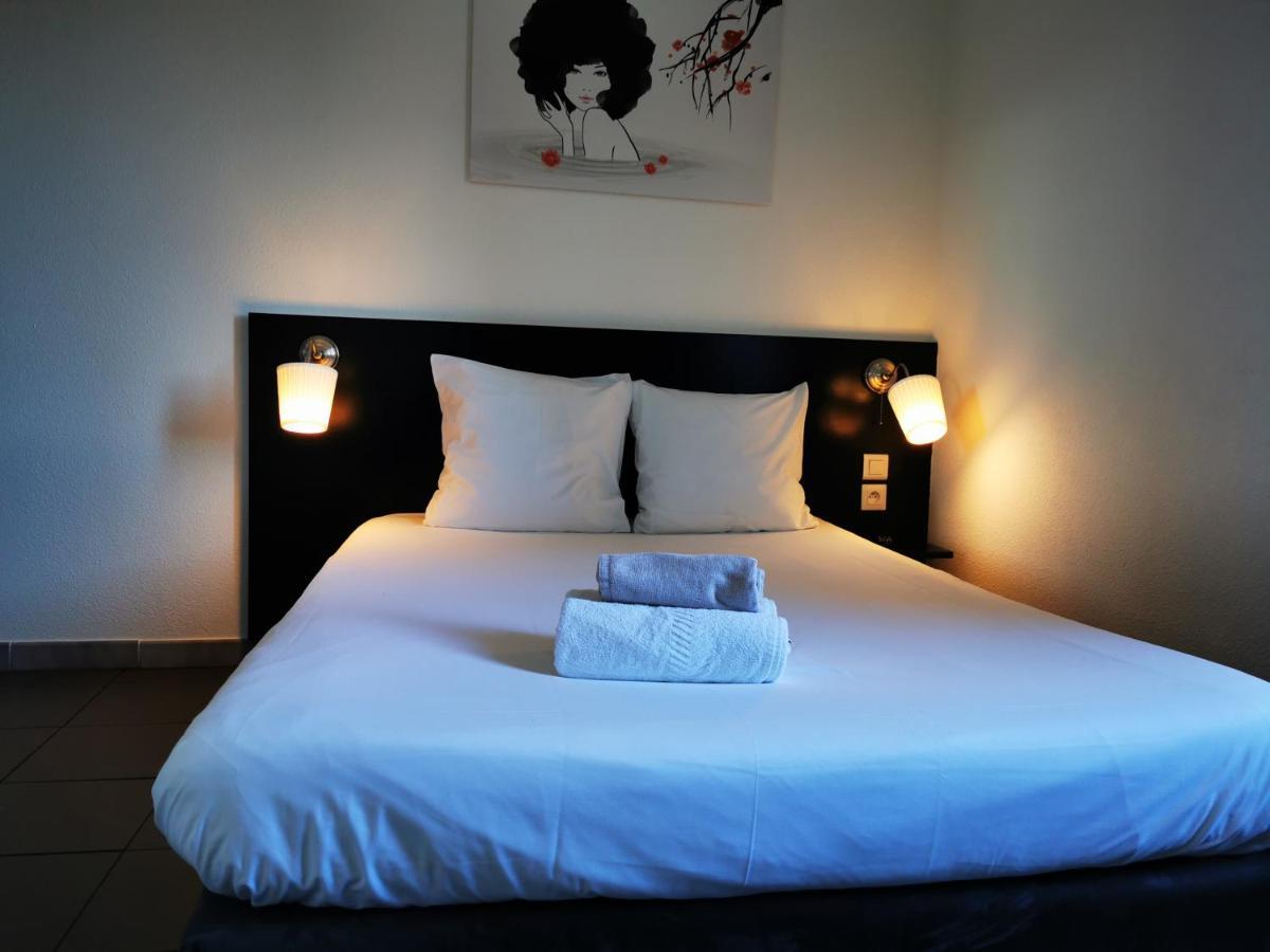 Hotel Le Ponson Aubenas Ngoại thất bức ảnh
