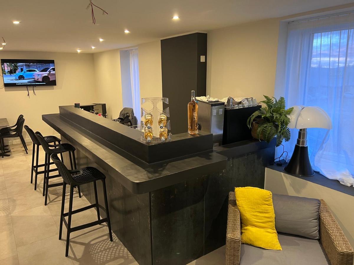 Hotel Le Ponson Aubenas Ngoại thất bức ảnh
