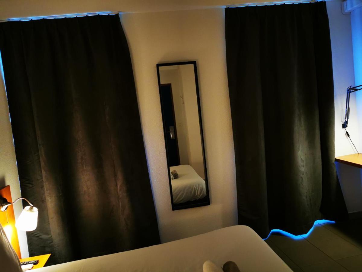 Hotel Le Ponson Aubenas Ngoại thất bức ảnh