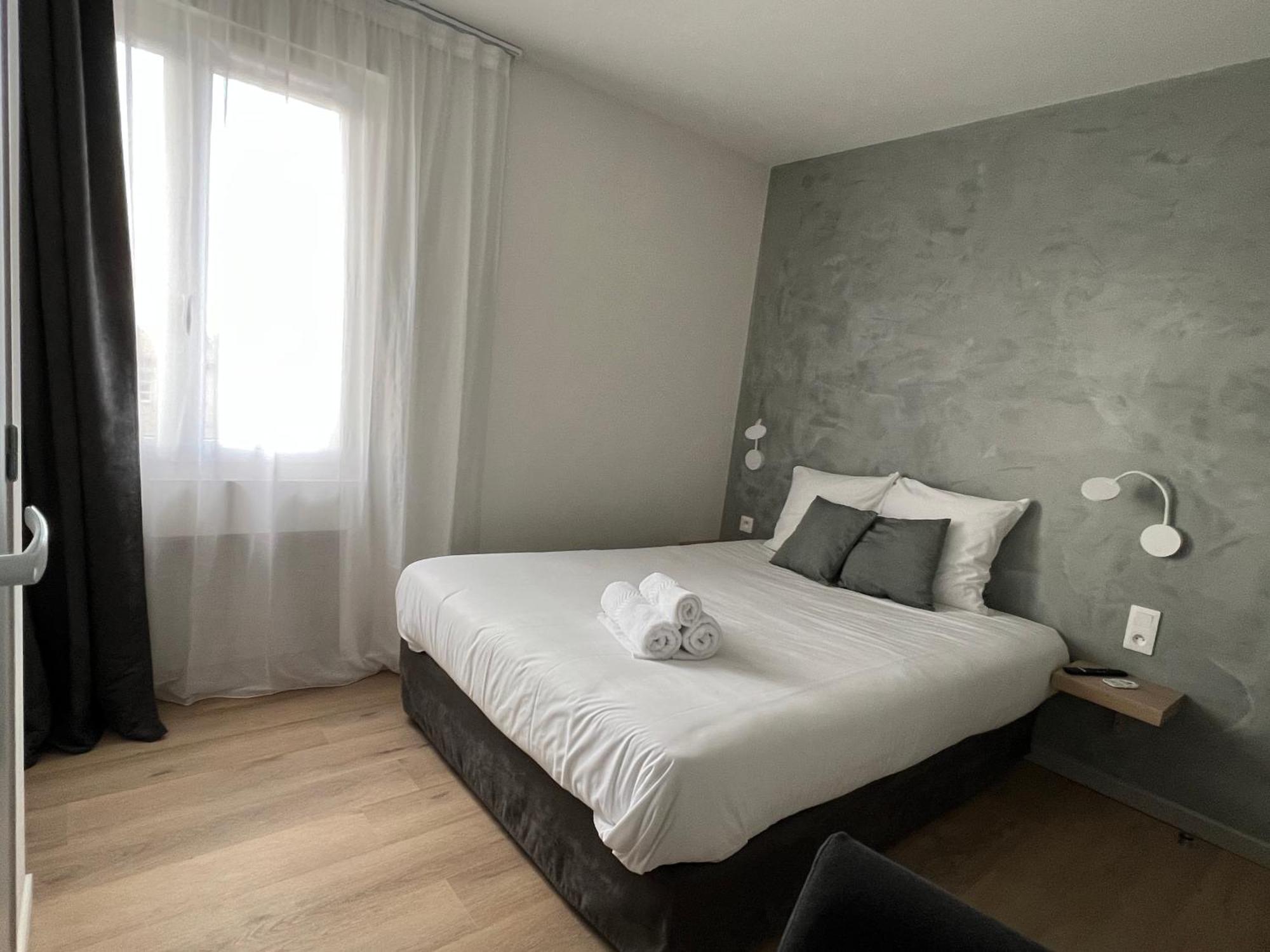 Hotel Le Ponson Aubenas Ngoại thất bức ảnh