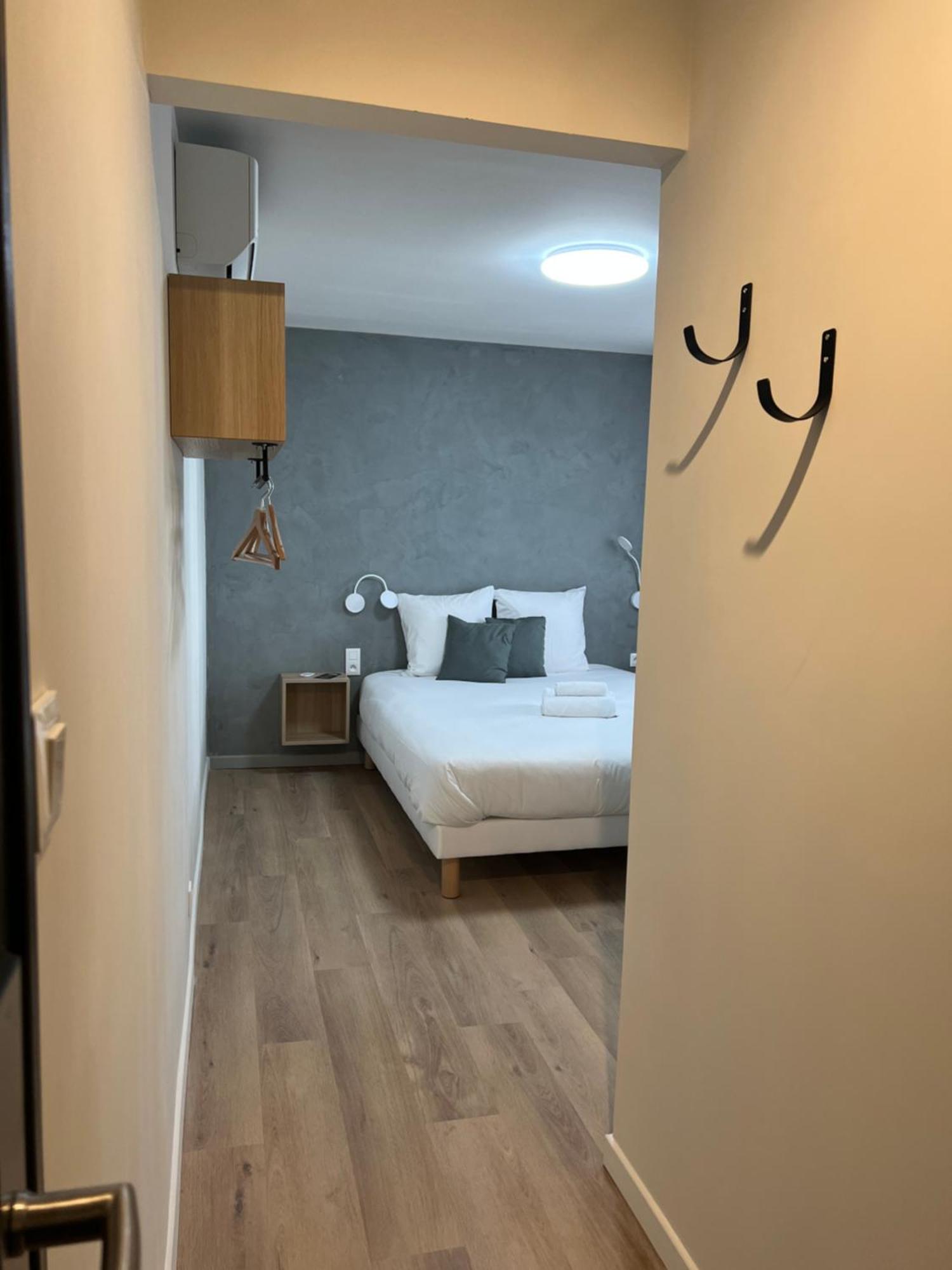 Hotel Le Ponson Aubenas Ngoại thất bức ảnh