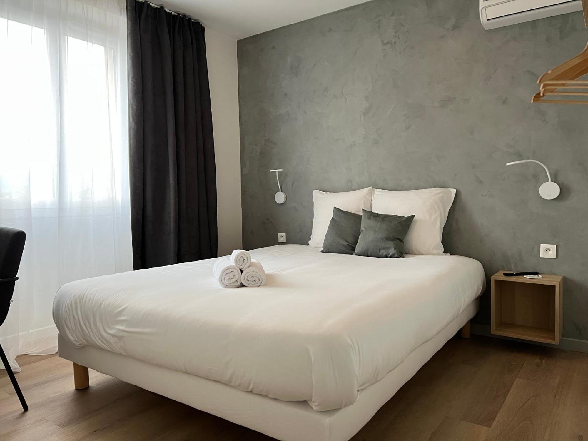 Hotel Le Ponson Aubenas Ngoại thất bức ảnh